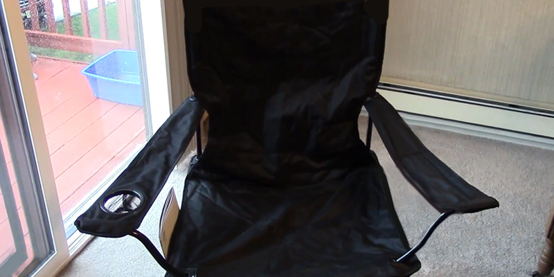 Die Übersicht über die Nexos ZGC34384 Folding Chair with Armrest and Cup Holder