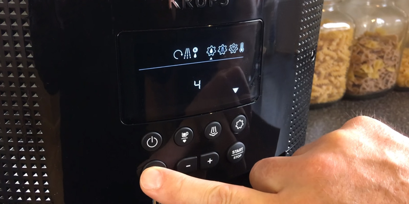 Detaillierte Übersicht über die KRUPS EA8160 Coffee Machine - Bestadvisor