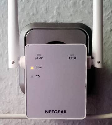 Die Übersicht über die NETGEAR EX6120-100PES AC1200 WLAN Repeater Verstärker