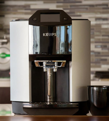 Die Übersicht über die KRUPS EA9010 Fully Automatic Coffee Machine