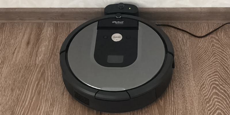 Die Übersicht über die iRobot Roomba 960 Saugroboter
