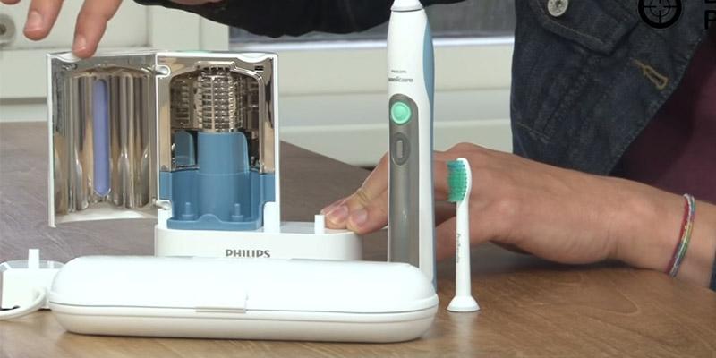 Die Übersicht über die Philips Sonicare FlexCare HX6972/35 Elektrische Zahnbürste mit Schalltechnologie